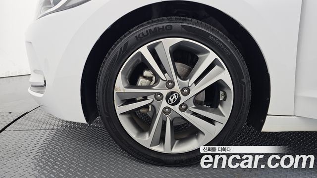 Hyundai Avante AD 1.6 GDI Value Plus - фото 3