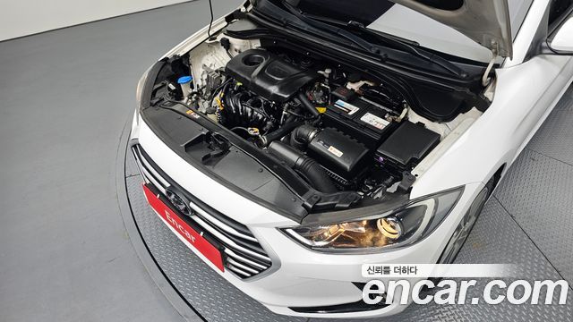 Hyundai Avante AD 1.6 GDI Value Plus - фото 4