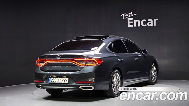 Hyundai Grandeur IG 3.0 LPi Dsabled Person Exclusive Special - фото 1