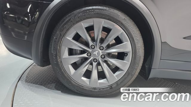Tesla Model X 100D - фото 3