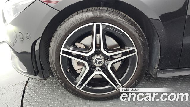 Mercedes-Benz CLA-Class C118 CLA250 4MATIC - фото 4