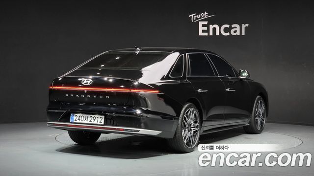Hyundai Grandeur GN7 2,5 Gasoline 2WD Exclusive - фото 1