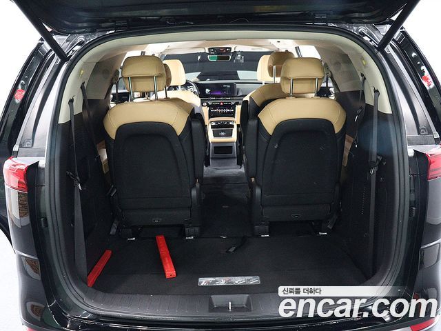 Kia Carnival 4-го поколения 9-Seater Noblesse - фото 4