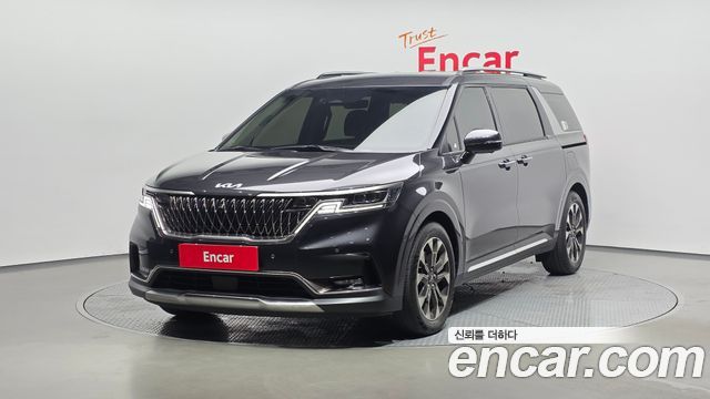 Kia Carnival 4-го поколения 9-Seater Signature - фото 0