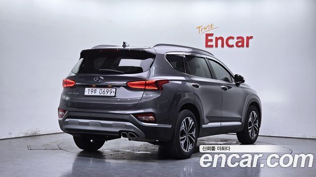 Hyundai Santafe TM Diesel 2.0 2WD Prestige - фото 1