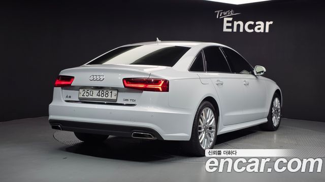 Audi A6 35 TDI Premium C7 - фото 1
