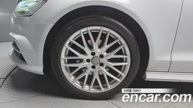 Audi A6 35 TDI Premium C7 - фото 4