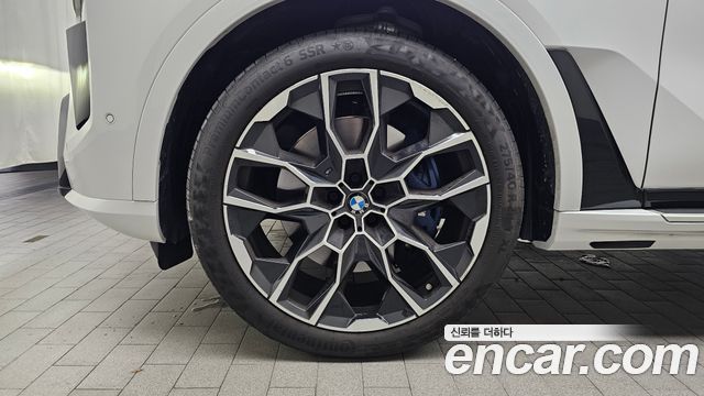 BMW X7 G07 xDrive 40i M Sport 7STR - фото 3
