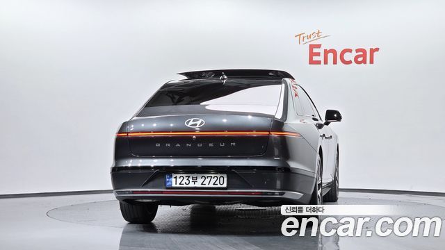 Hyundai Grandeur GN7, гибрид Exclusive - фото 2