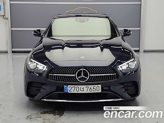Mercedes-Benz E-Class W213 E220d 4MATIC AMG Line - фото 1