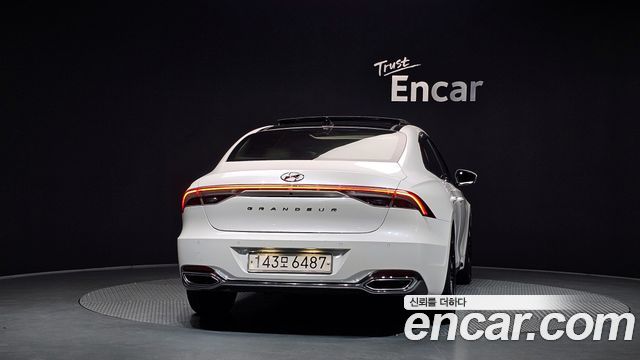 Hyundai Grandeur Новый IG 3.0 LPi Rent Car Modern - фото 3