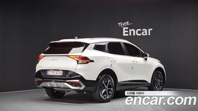 Kia Sportage 5-го поколения, гибрид Signature 2WD - фото 1