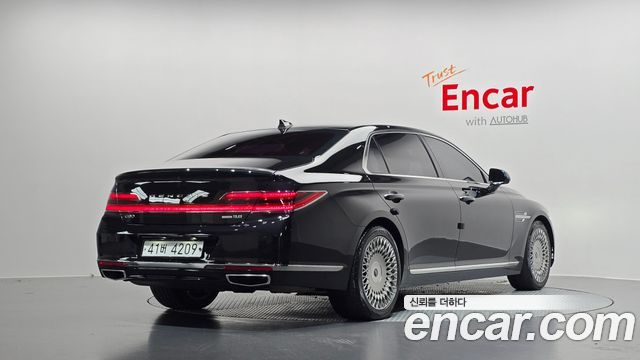 Genesis G90 3.8 AWD Premium Luxury - фото 0