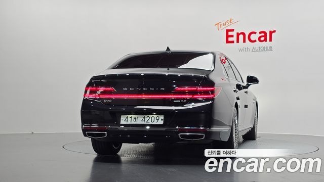 Genesis G90 3.8 AWD Premium Luxury - фото 2