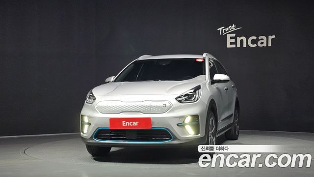 Kia Niro EV Noblesse - фото 2