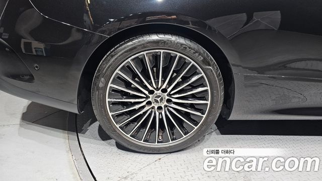 Mercedes-Benz CLE-Class C236 CLE200 Cabriolet - фото 4