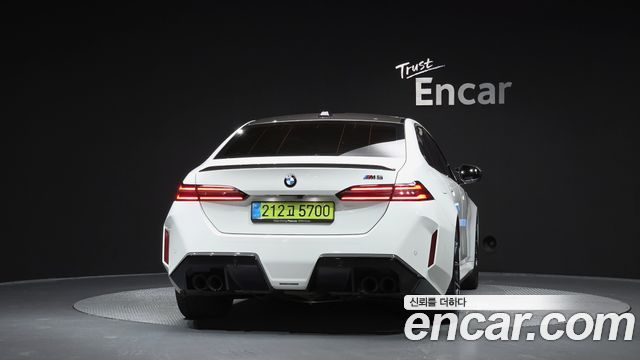 BMW M5 G90 M5 Sedan - фото 3