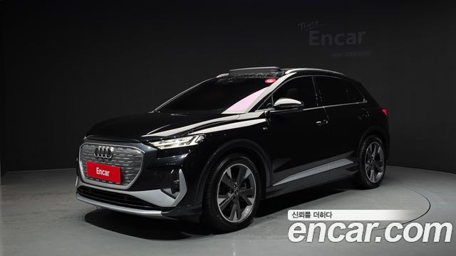Audi Q4 e-tron F4 40 Premium - фото 0