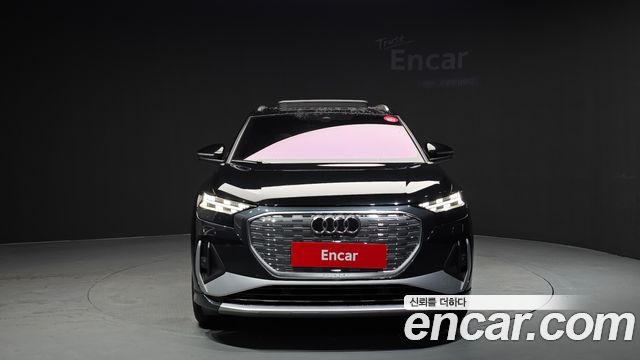 Audi Q4 e-tron F4 40 Premium - фото 2
