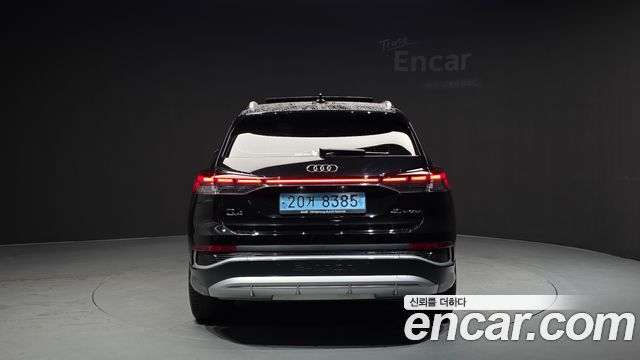 Audi Q4 e-tron F4 40 Premium - фото 3
