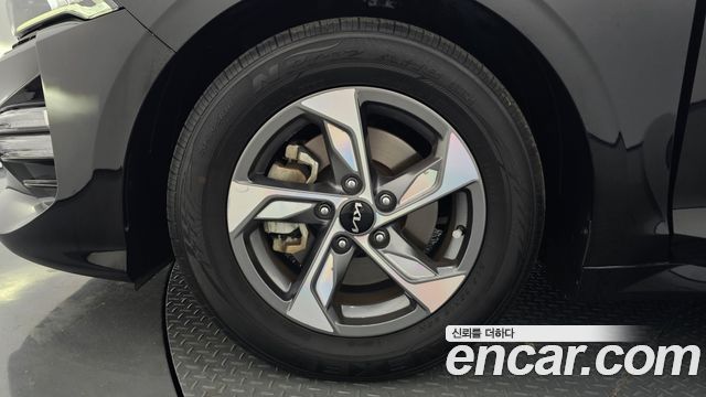 Kia K5 3-го поколения 2.0 LPI(Renter car) Strandard - фото 4