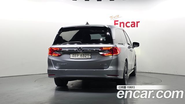 Honda Odyssey 3.5 5th - фото 3