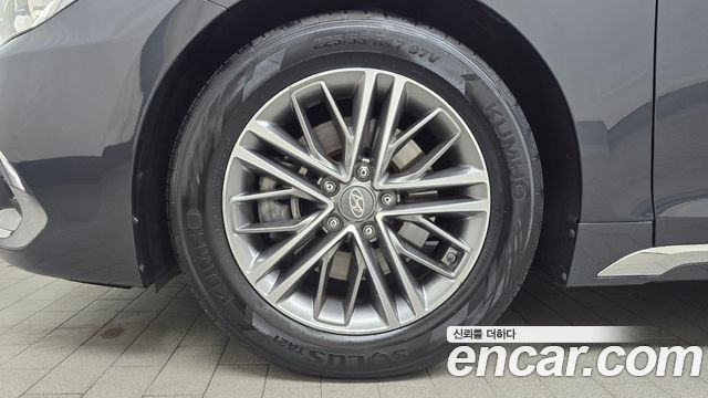 Hyundai Grandeur IG 2.4 Premium - фото 3