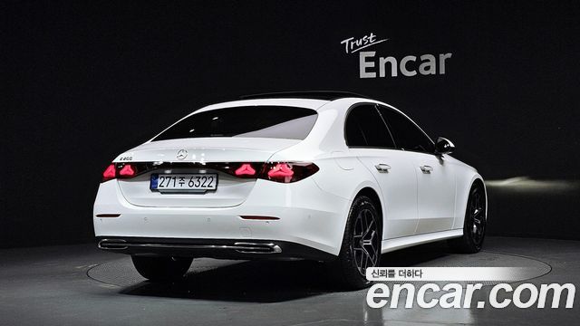 Mercedes-Benz E-Class W214 E200 Avantgarde - фото 1