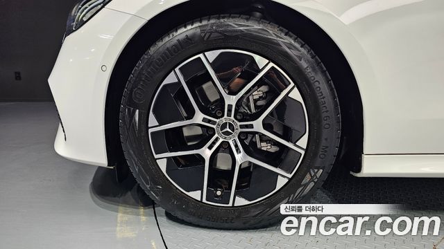 Mercedes-Benz E-Class W214 E200 Avantgarde - фото 4