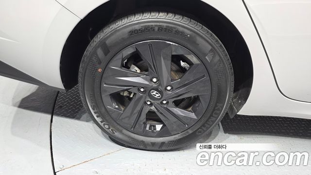 Hyundai Avante CN7, гибрид Smart - фото 3