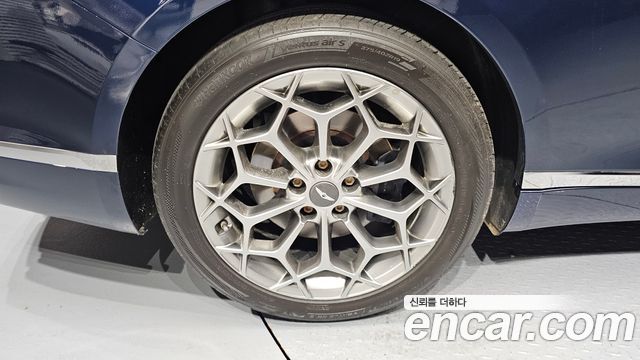 Genesis G80 RG3 Gasoline 2.5 Turbo AWD - фото 4