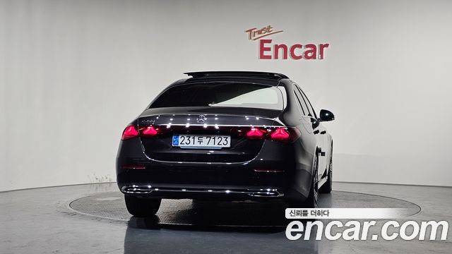 Mercedes-Benz E-Class W214 E200 Avantgarde - фото 3