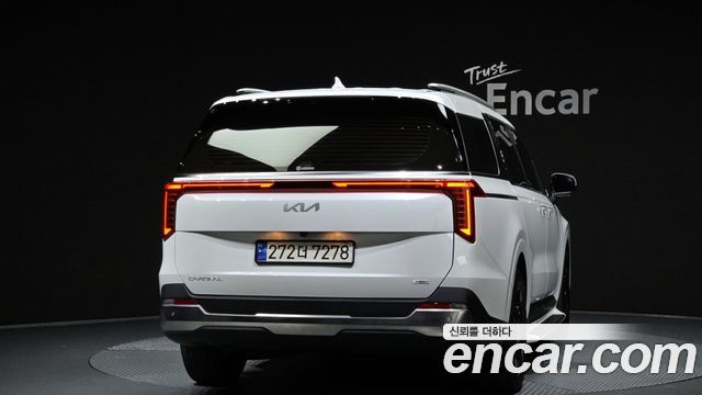 Kia Carnival Новый 4-го поколения HEV 9seater Signature - фото 3