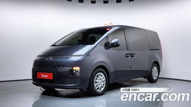 Hyundai Staria L3.5 Tourer 11-Seater Modern - фото 0