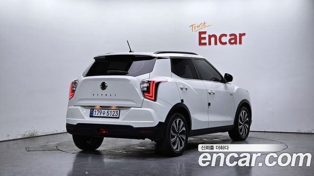 SsangYong Tivoli Gasoline 1.5 2WD V5 - фото 0