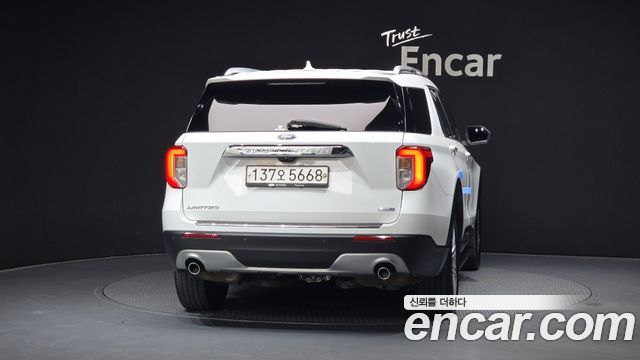 Ford Explorer 6-го поколения 2.3 LimIted 4WD - фото 3