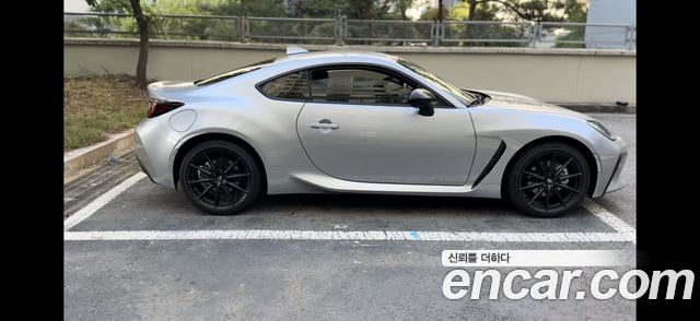 Toyota 86 GR86 2.4 Premium - фото 2