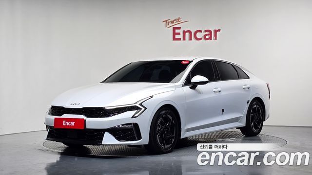 Kia K5 Новый 3-го поколения 2.0 Noblesse - фото 0