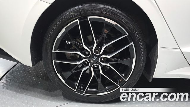 Kia K5 3-го поколения 1.6 Turbo Noblesse - фото 4