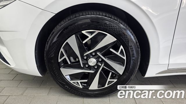 Hyundai Grandeur Новый IG, гибрид Le Blanc - фото 4