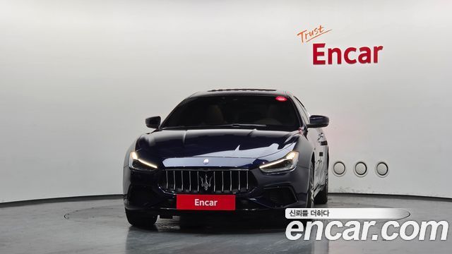 Maserati Ghibli 3.0 Diesel GranSport 3rd - фото 2
