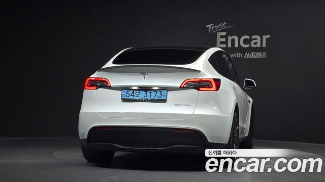 Tesla Model Y Performance AWD - фото 2