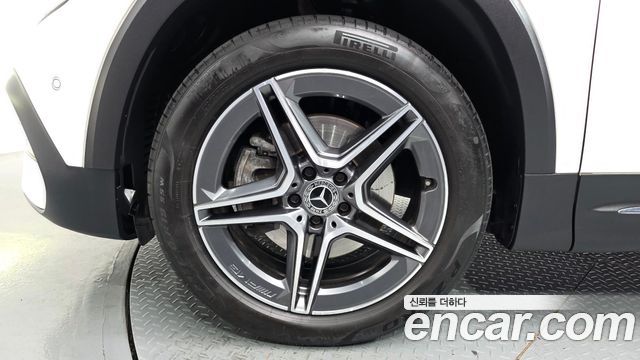Mercedes-Benz GLB-Class X247 GLB250 4MATIC - фото 4
