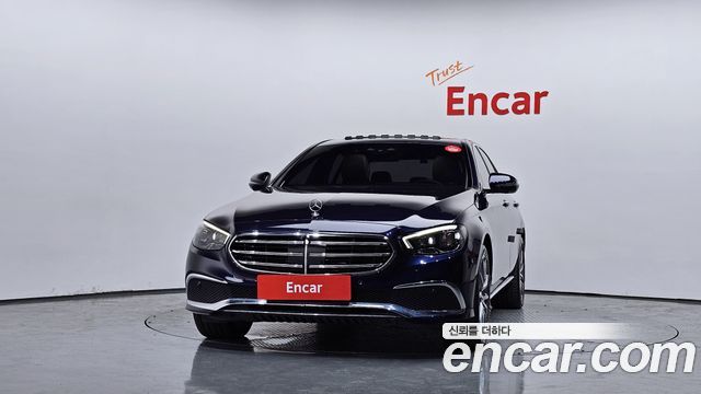 Mercedes-Benz E-Class W213 E300e 4MATIC Exclusive - фото 2
