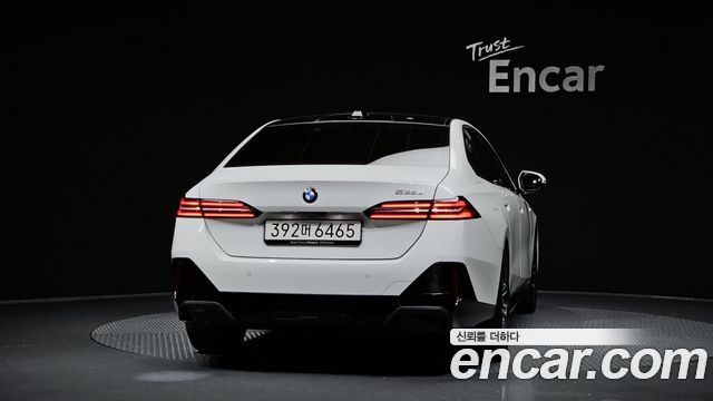 BMW 5-Series G60 523d M Sport - фото 3