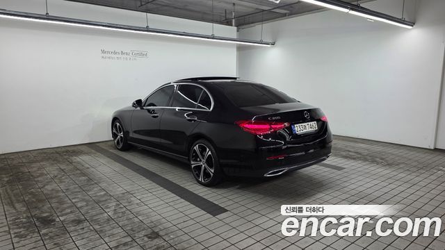 Mercedes-Benz C-Class W206 C300 4MATIC Avantgarde - фото 1