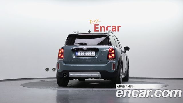 Mini Countryman Classic Plus Launch Pack 2nd Gen - фото 3