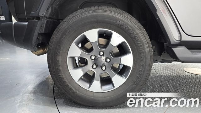Jeep Wrangler JL 2.0 Overland Power Top 4Door - фото 4