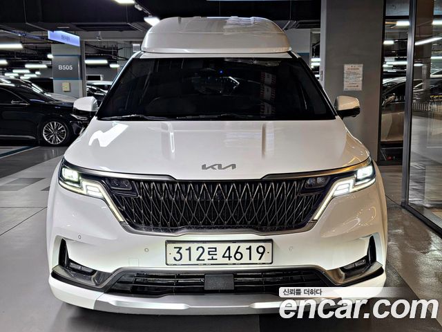 Kia Carnival 4-го поколения Gasoline 9-Seater Hi-Limousine Signature - фото 1