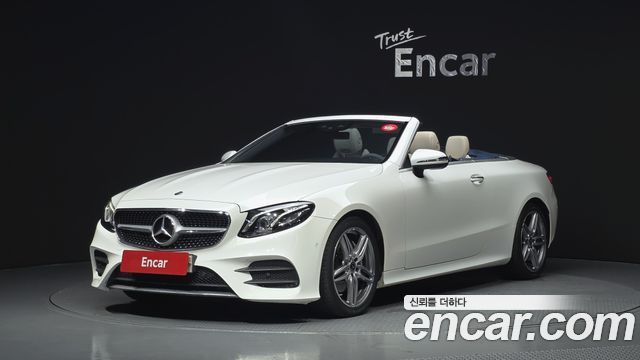 Mercedes-Benz E-Class W213 E220d Cabriolet - фото 0